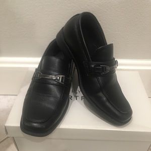 Perry Ellis shoes
